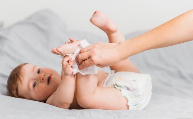 Cara mengatasi ruam popok pada bayi