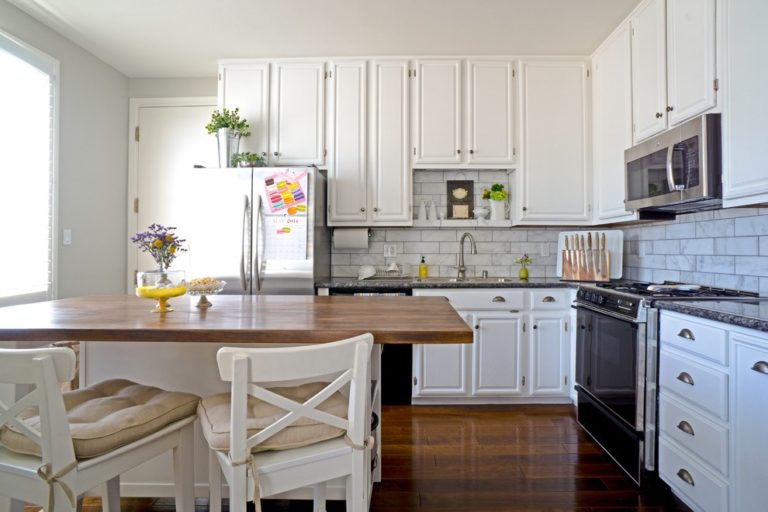 model lemari dapur terbaru